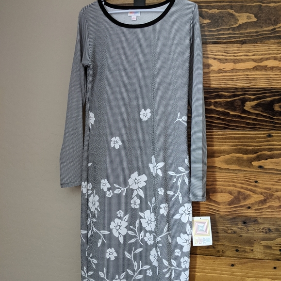 LuLaRoe Debbie dress size S - Picture 1 of 1